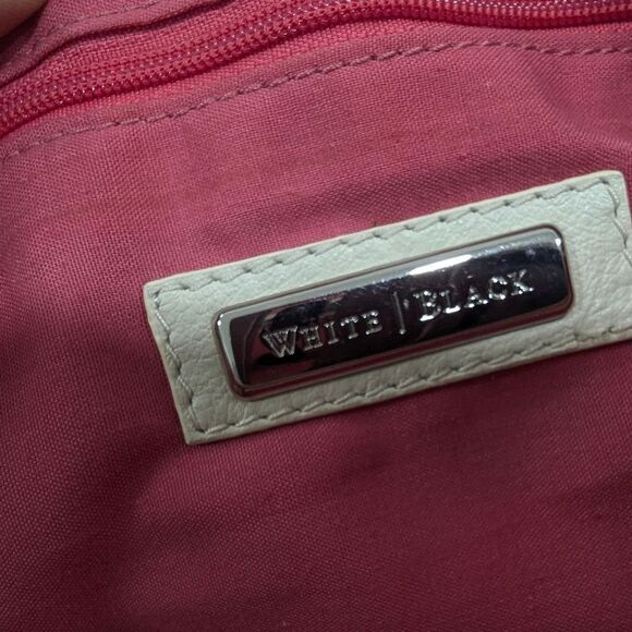 WHBM Soft Leather Clutch Cream Bag Purse Ruffle Zip Closure Inside Pockets Party - Picture 7 of 11